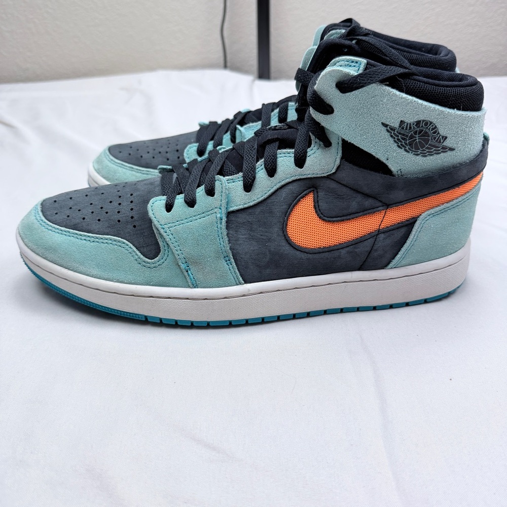 Nike Athletic Shoes - Teal, Gray, and Orange